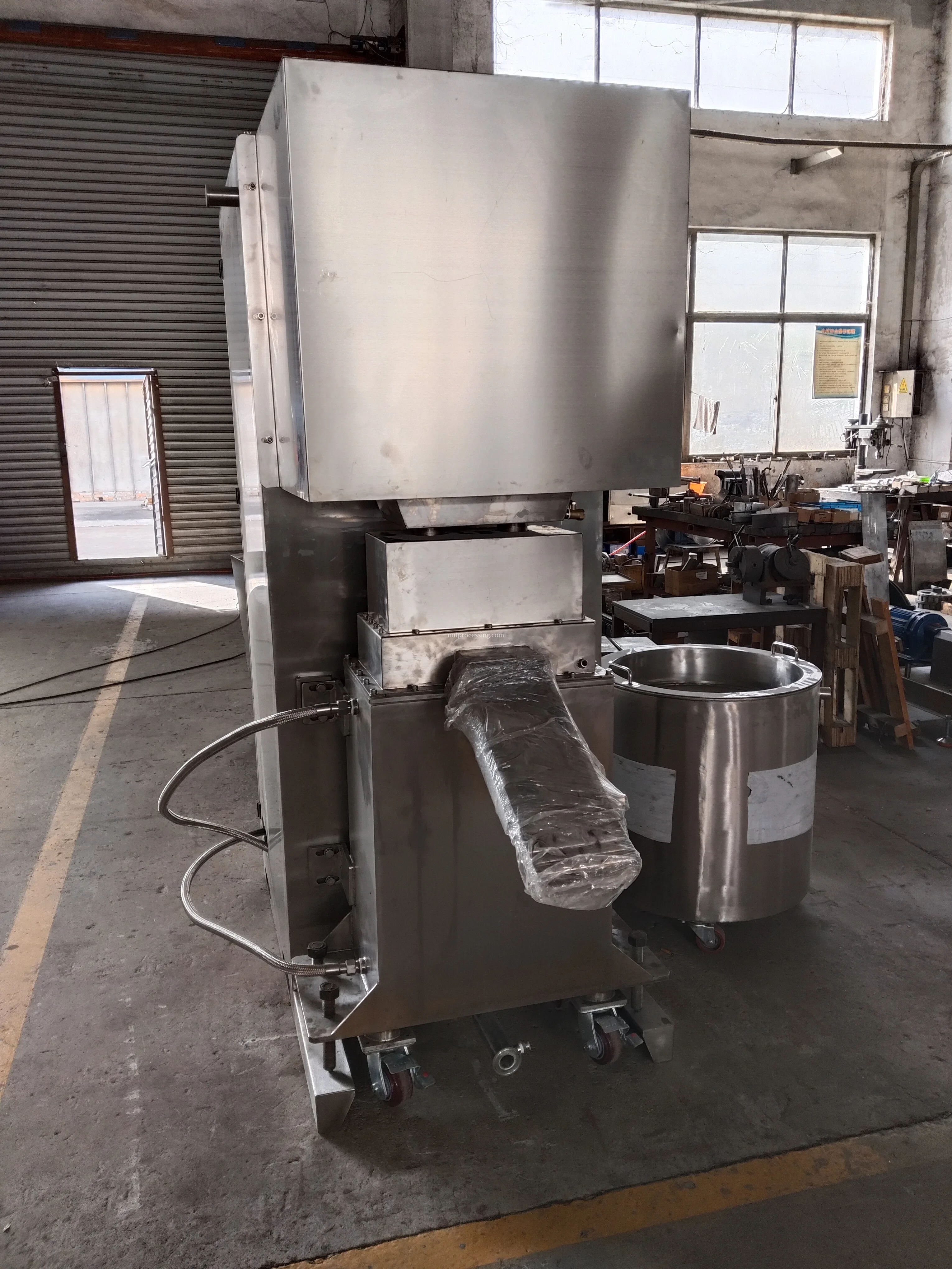 Chocolate Ball MIling Machine