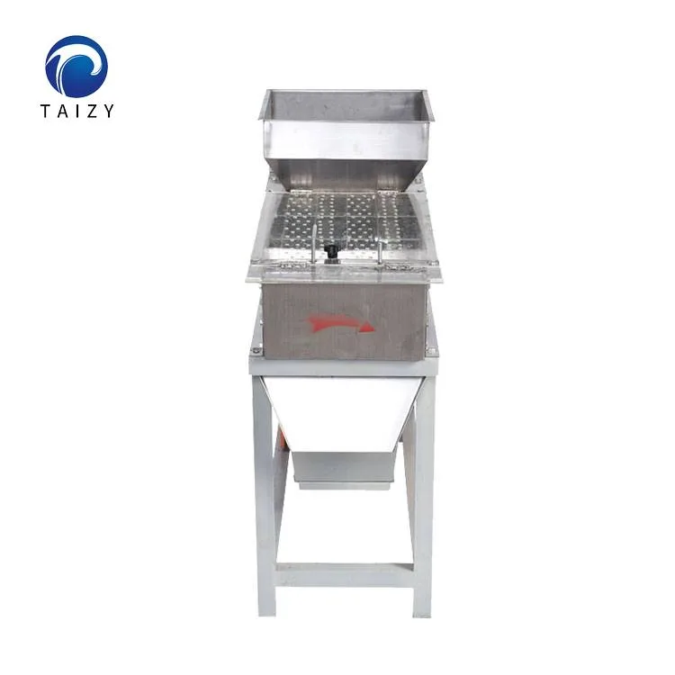 Dry Peanut Peeling Machine